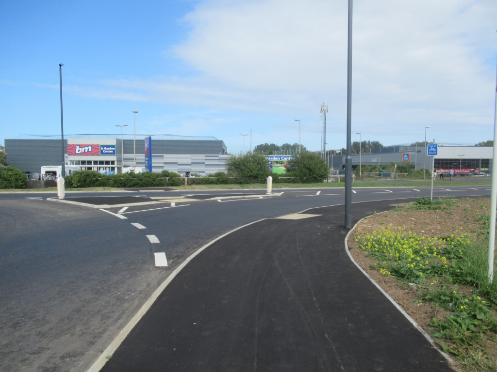 Broomfield Estate A171 east crossing